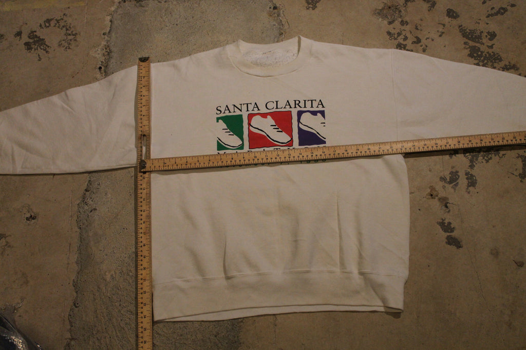 Vintage 1999 Santa Clarita Marathon Print Graphic Crewneck