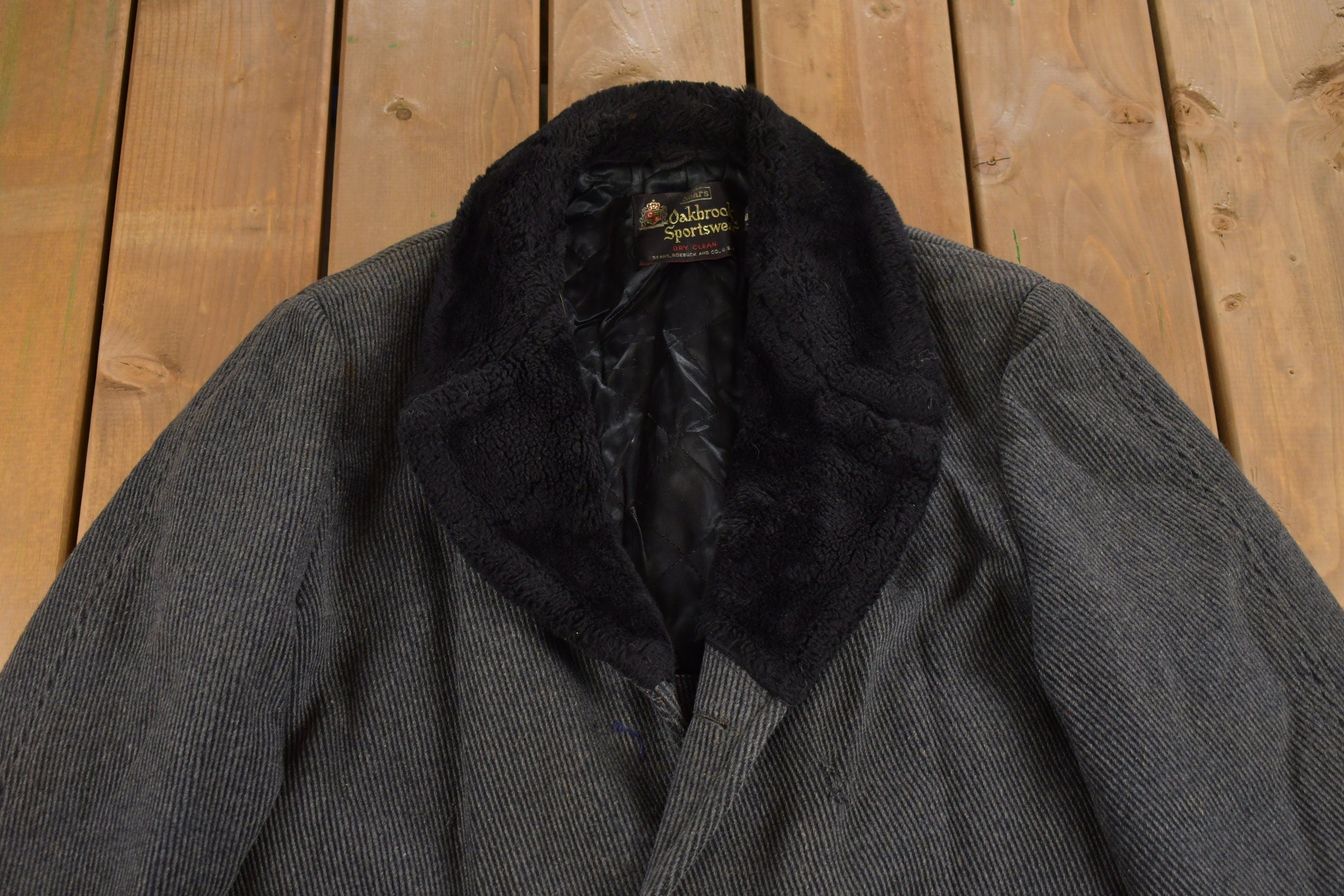 Vintage 1980s Sears Oakbrook Fur Collar Over Coat
