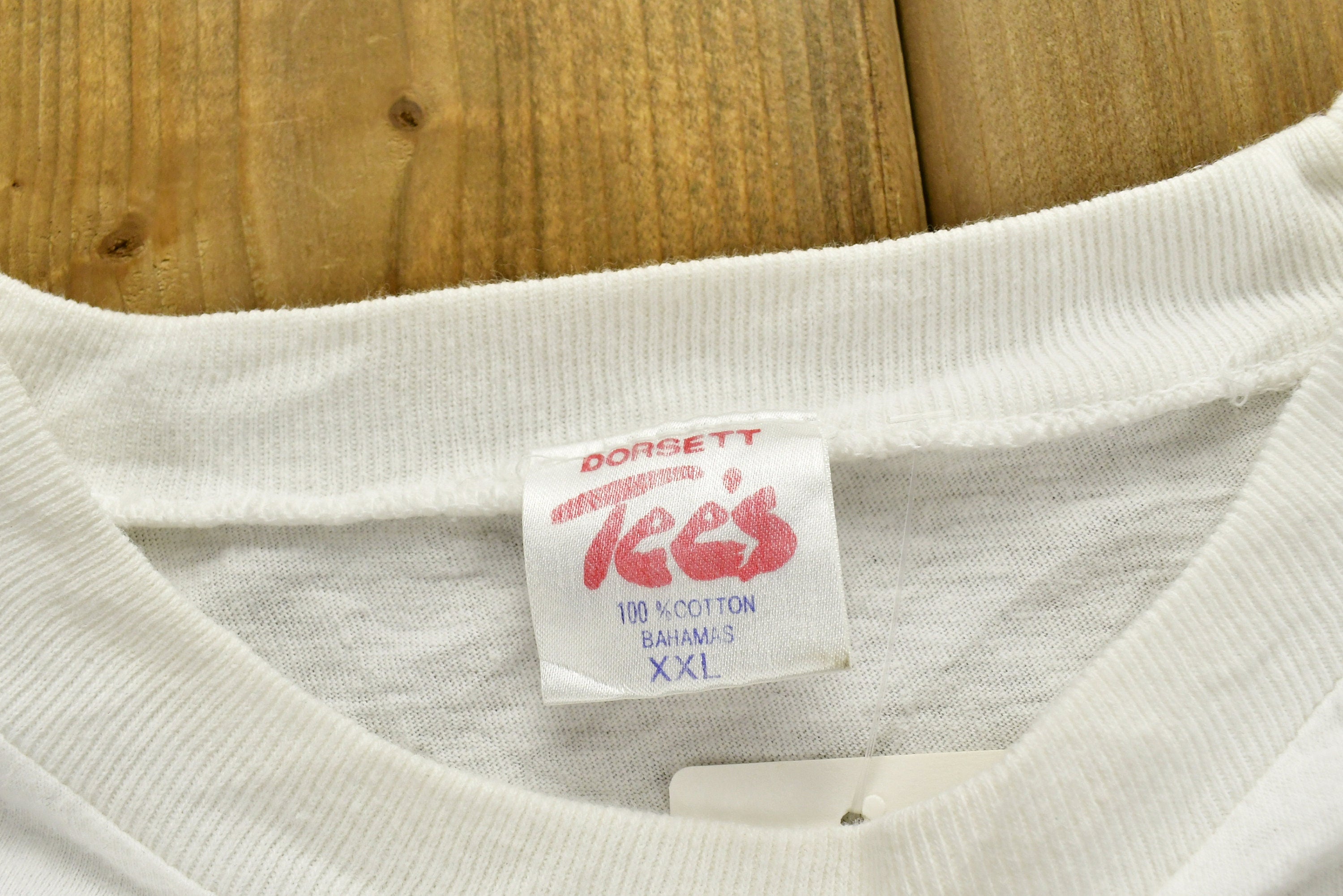 Vintage 1990s Hey Mon Are Jammin Bahamans T-Shirt