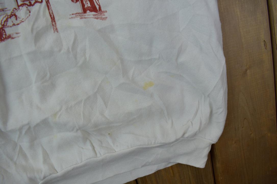 Vintage 1980s Williamsburg Virginia Graphic Crewneck Sweatshirt / Made In USA / 80s Crewneck / American Vintage