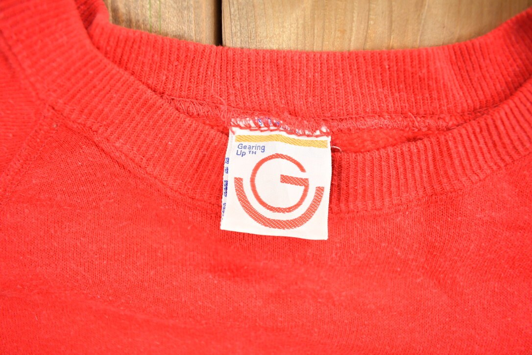Vintage 1990s Blank Red Gearing Up Crewneck Sweatshirt