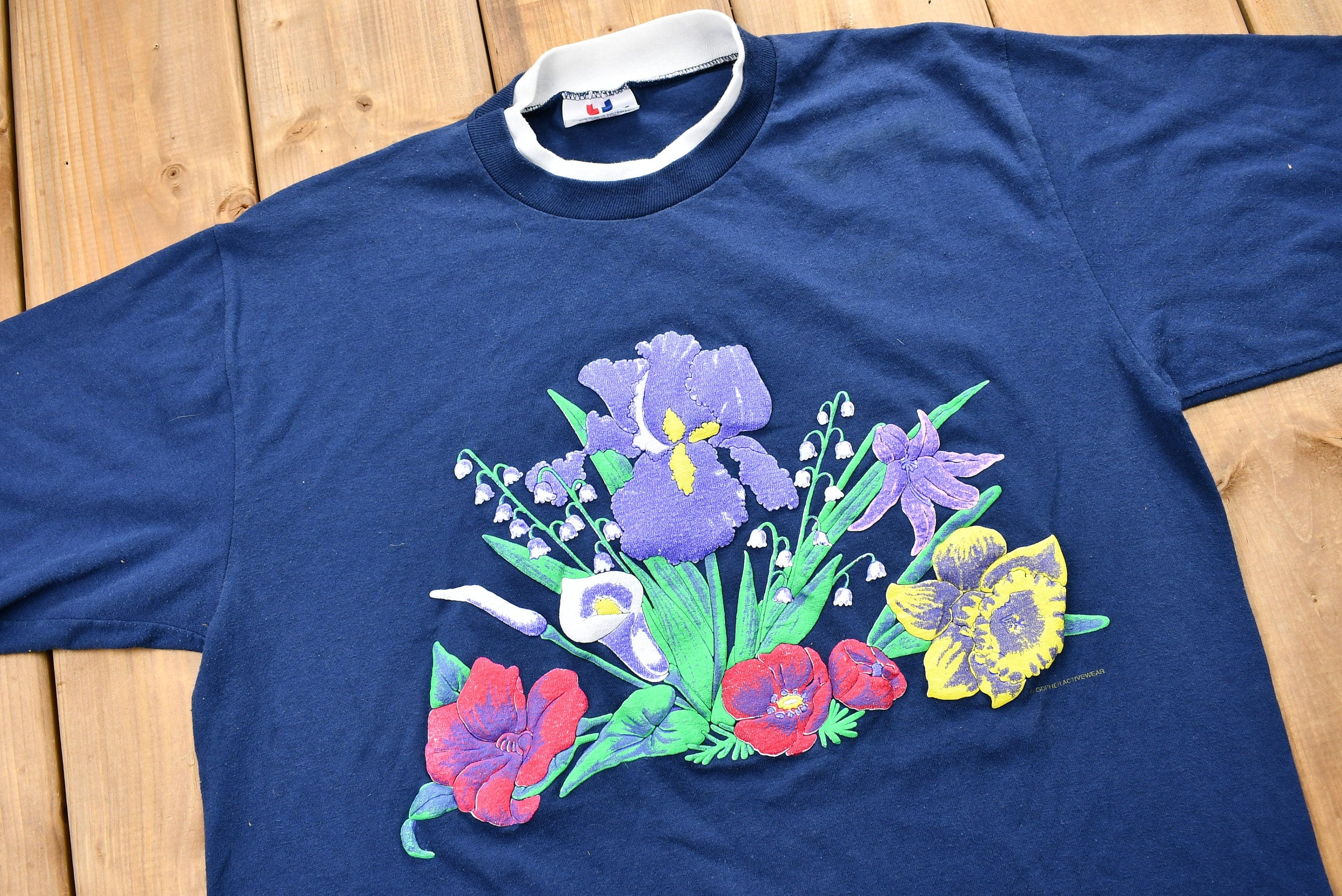 Vintage 1990s Floral Graphic Double Layered T-Shirt