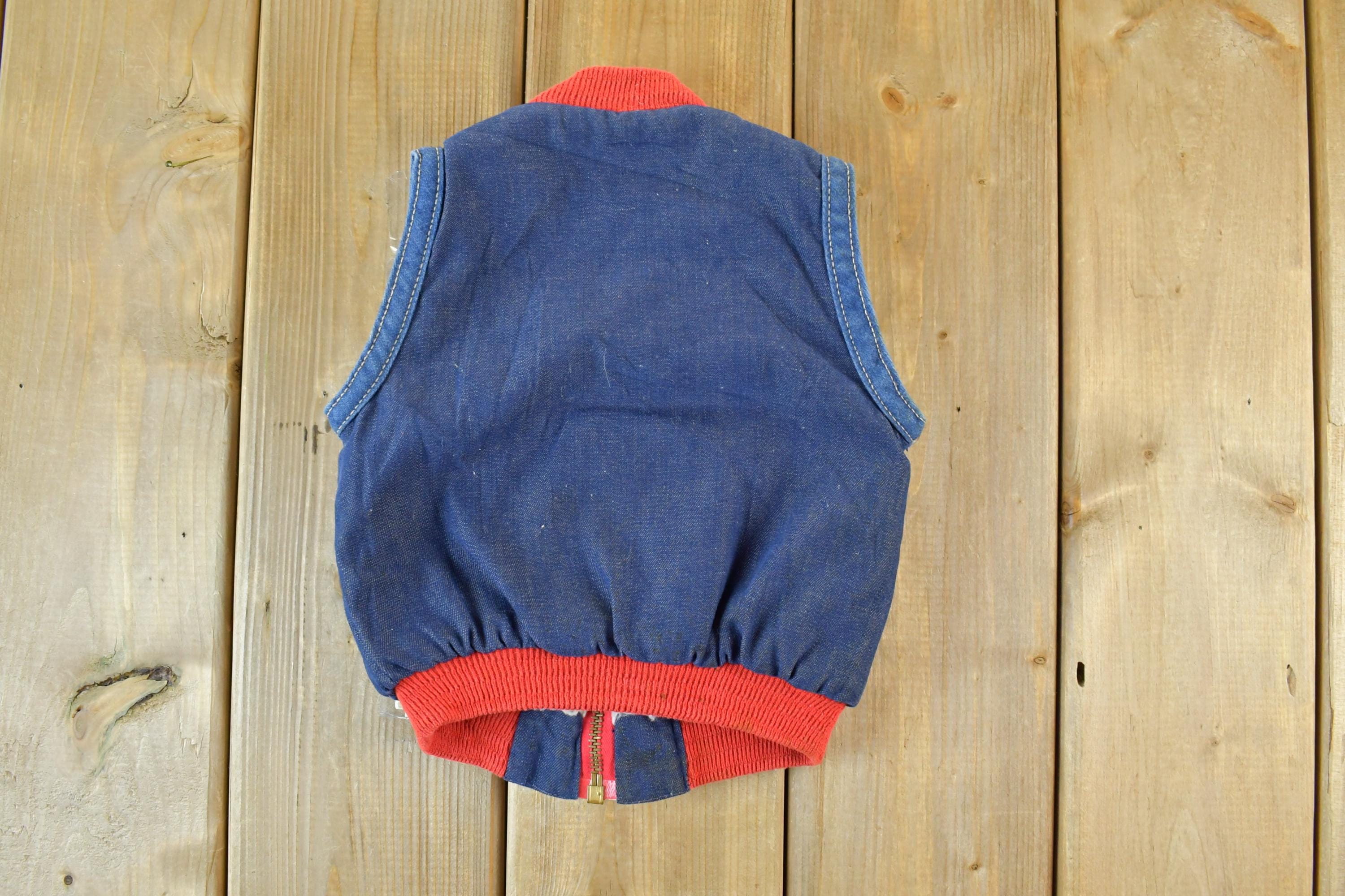 Vintage 1980s Healthtex Youth Vest Single Stitch T-Shirt