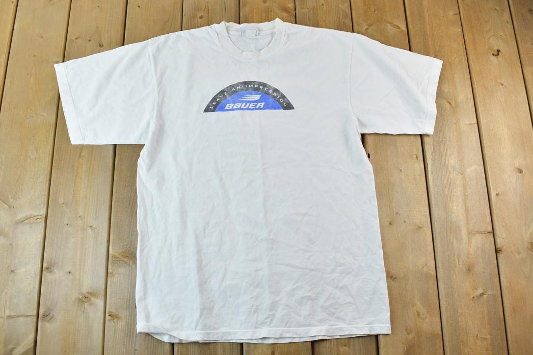 Vintage 1990s Bauer Hockey Graphic T-Shirt / Vintage T Shirt / Streetwear / Graphic Tee / Single Stitch /