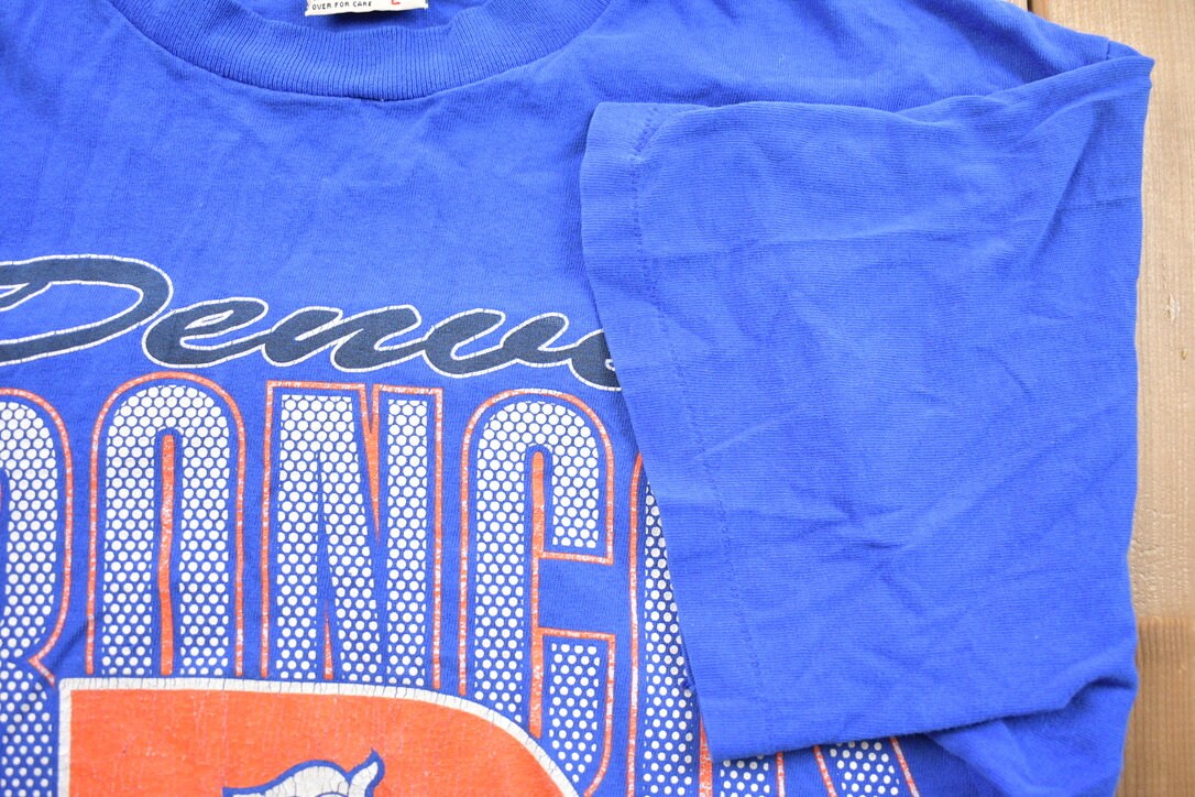 Vintage 1990s Team Rated Denver Broncos MLB Graphic T-Shirt