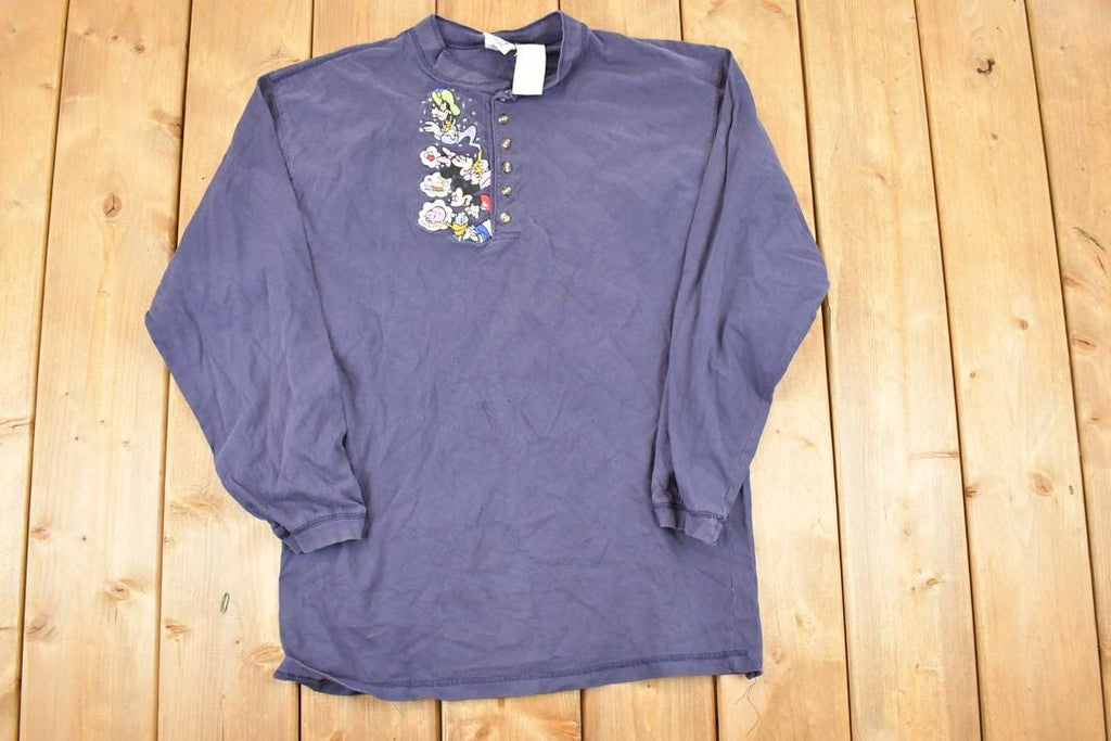 Vintage 1990s Mickey Mouse Dreaming Embroidered Souvenir Quarter Button Disney Shirt Men's M