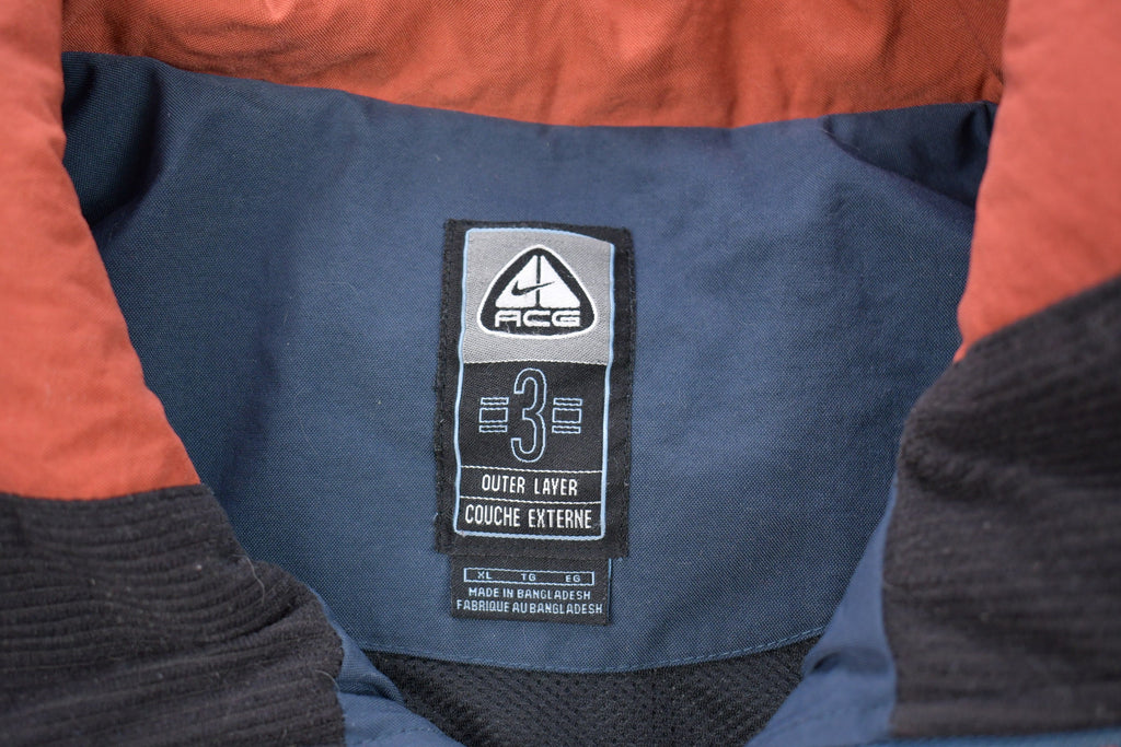Vintage 1990s Nike ACG Puffer Jacket
