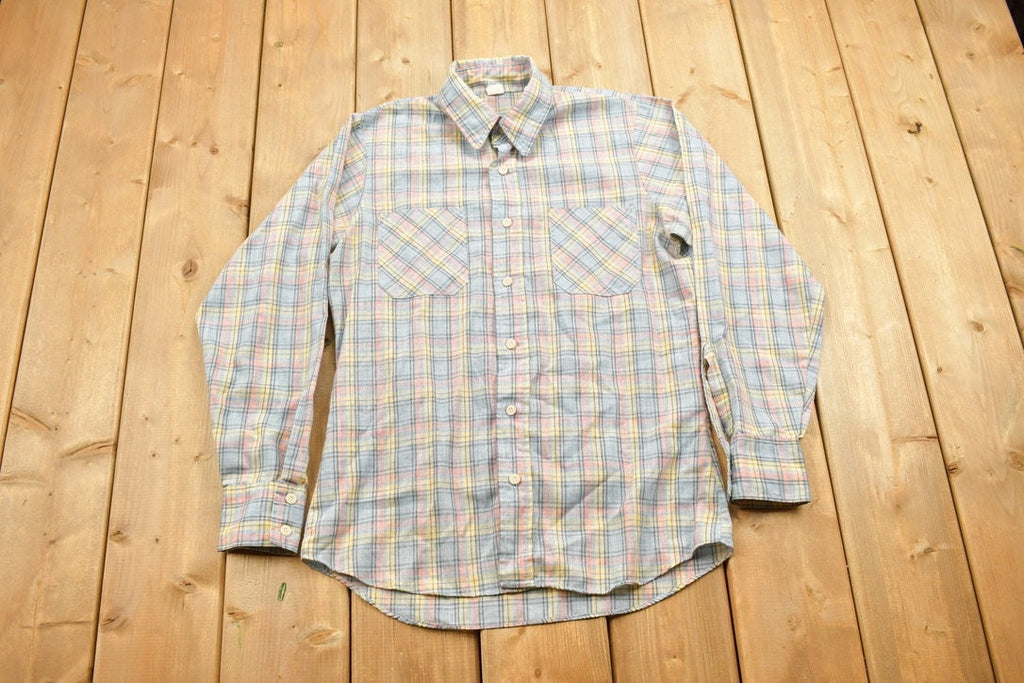 Vintage 1990s Levi's Plaid Flannel Button Up Shirt