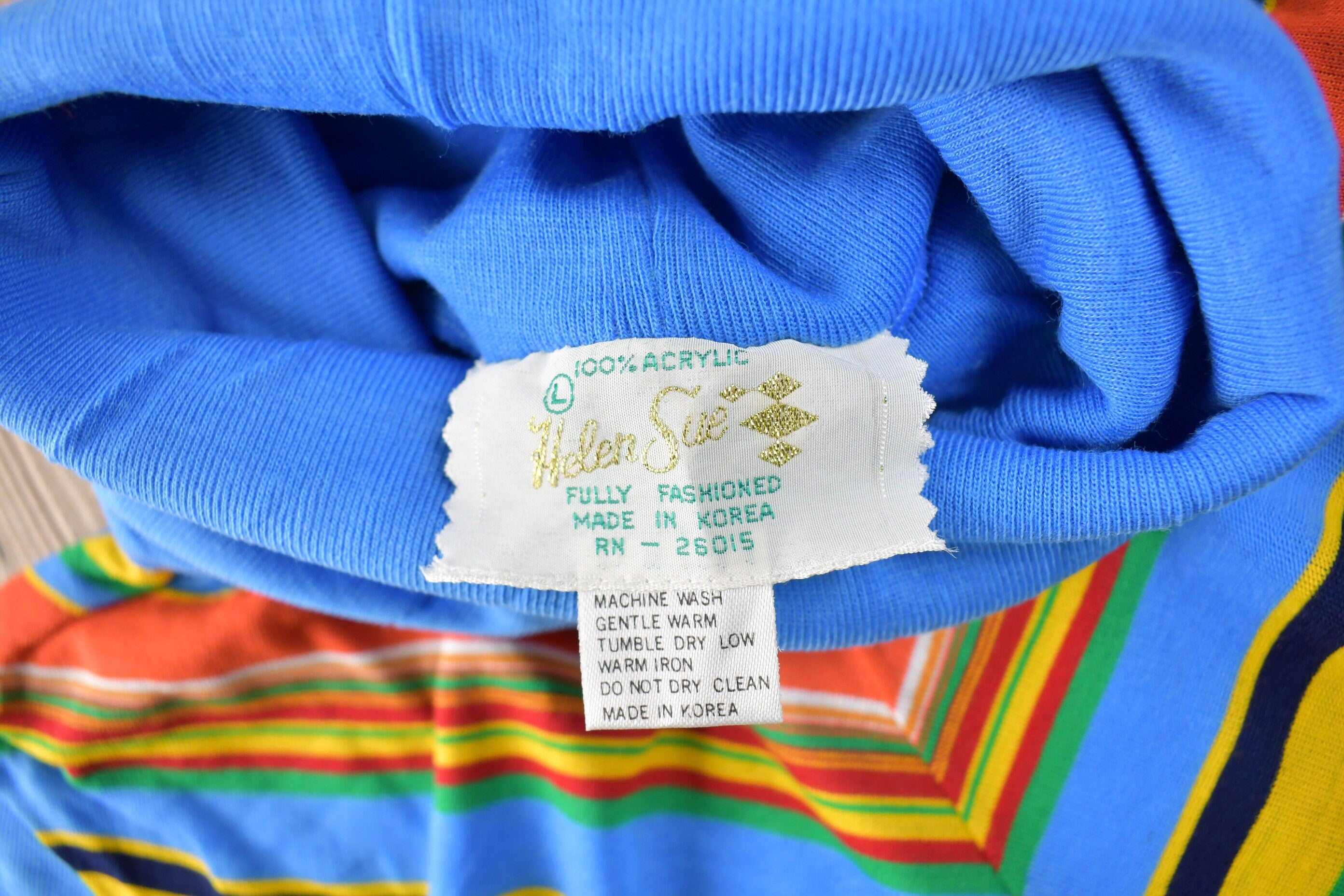 True Vintage 1960s Deadstock Helen Sue Long Sleeve Turtleneck Psychedelic Acyrlic Blouse Knit Sport Top