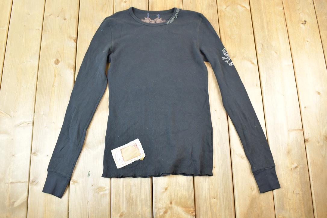 Deadstock Y2K Vintage Vigoss Gold Bedazzled Rock T-Shirt