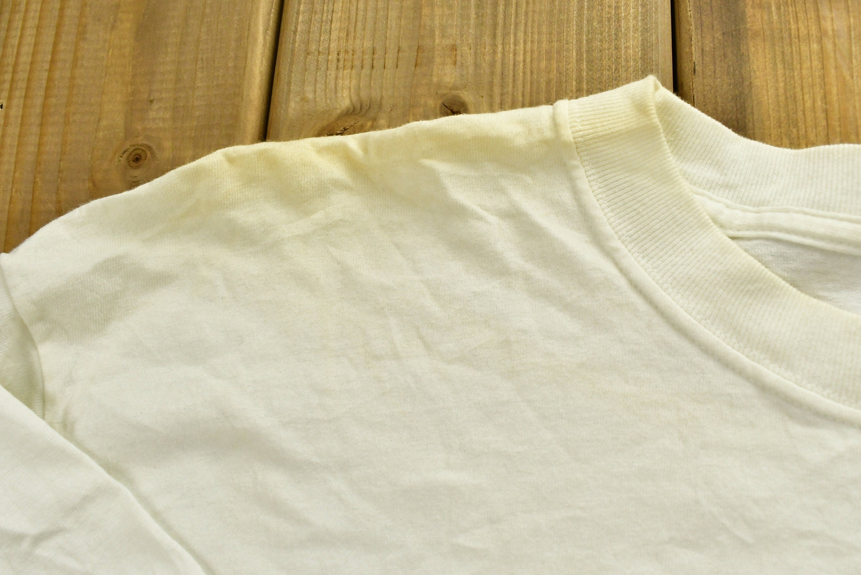 Vintage 2001 Corvette Show Graphic T-Shirt