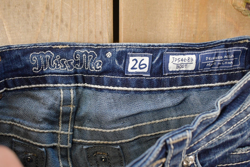 Vintage Deadstock Y2K Miss Me Bedazzled Low Rise Jeans Women's Size 26x31
