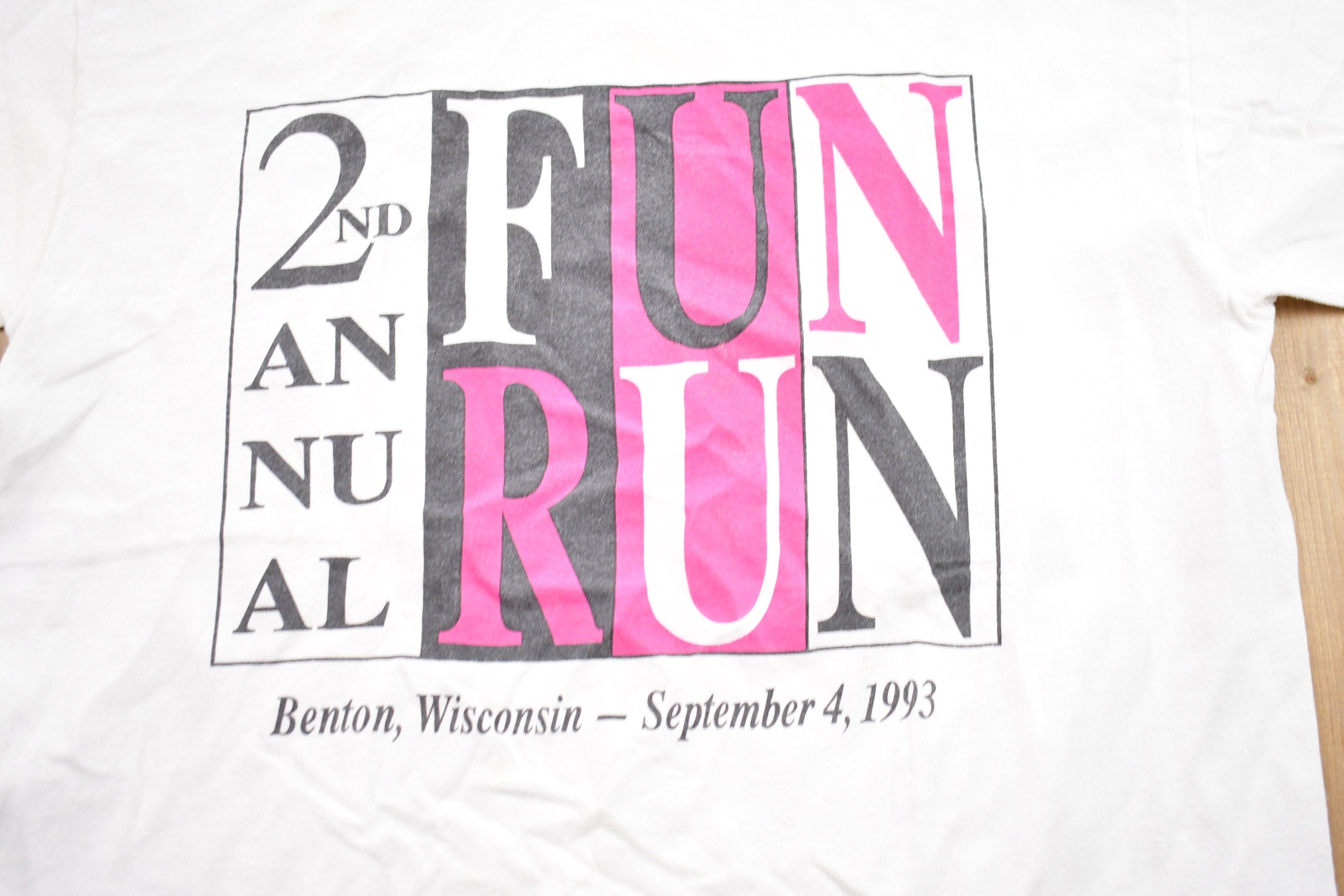 Vintage 1993 Fun Run Wisconsin Graphic T-Shirt