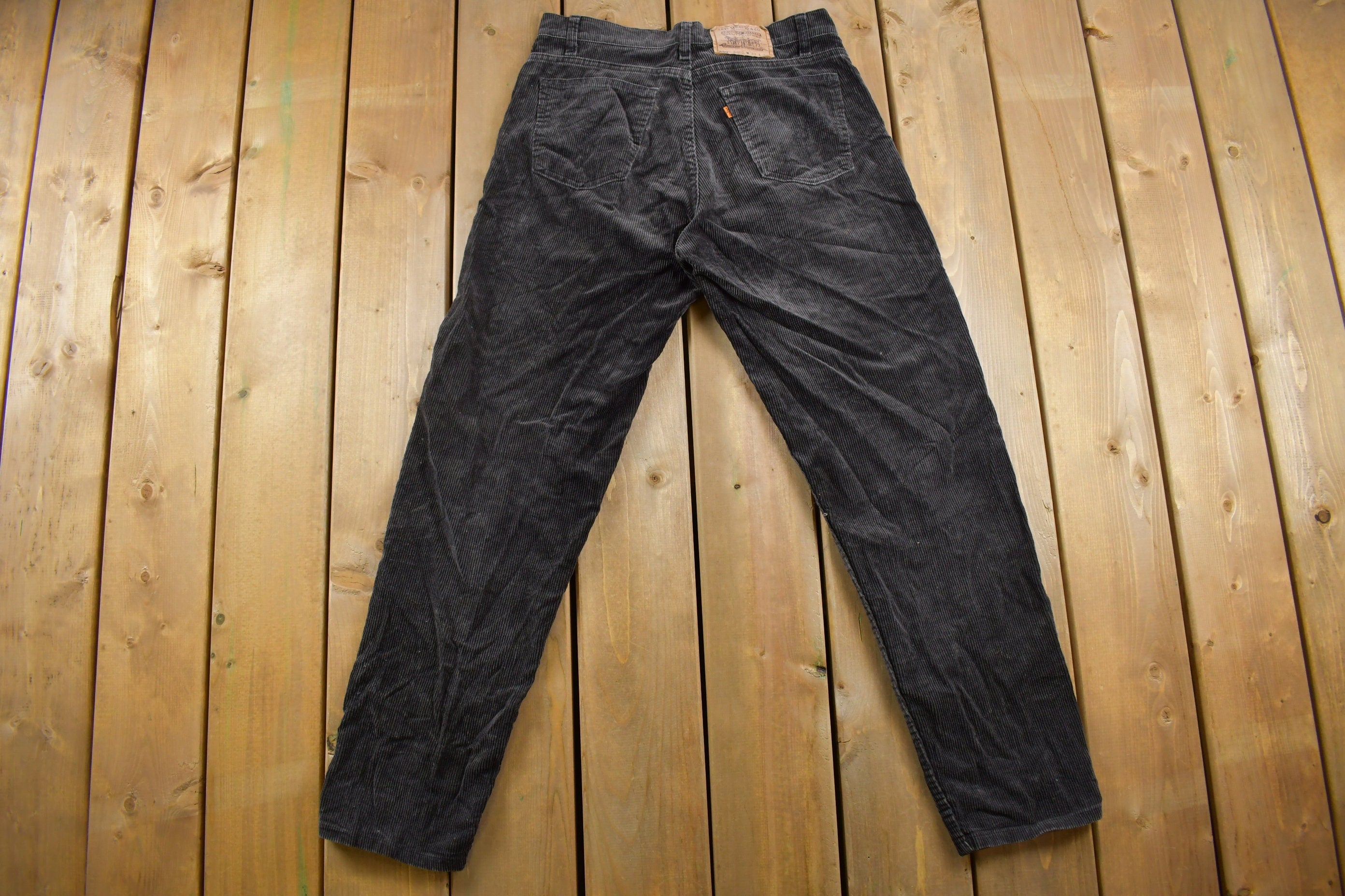 Vintage 1990's Levi's 550 Orange Tab Corduroy Trousers Size 32 x 30