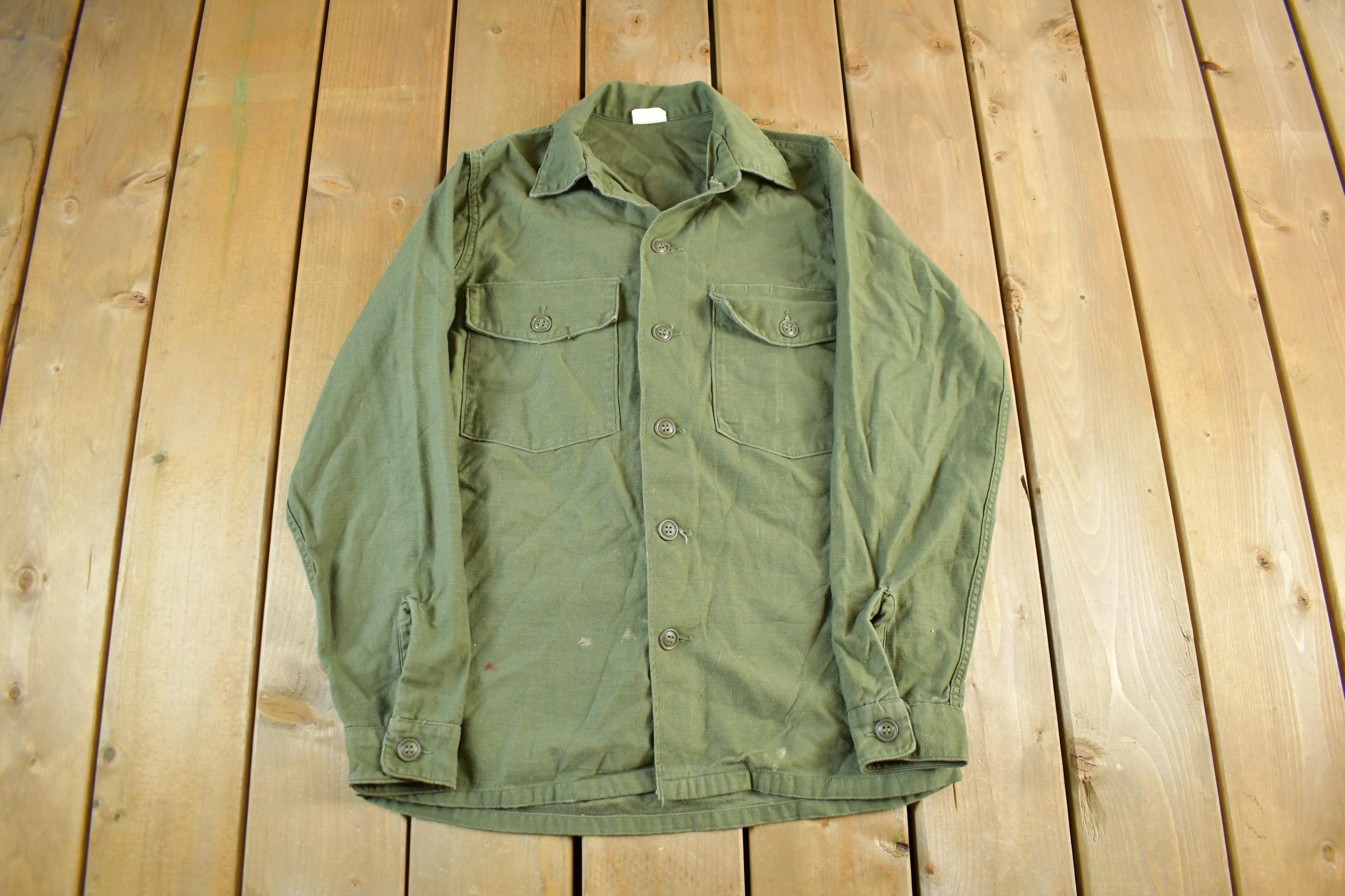 Vintage 1960s OG-107 Military Sateen Shirt Men's Medium