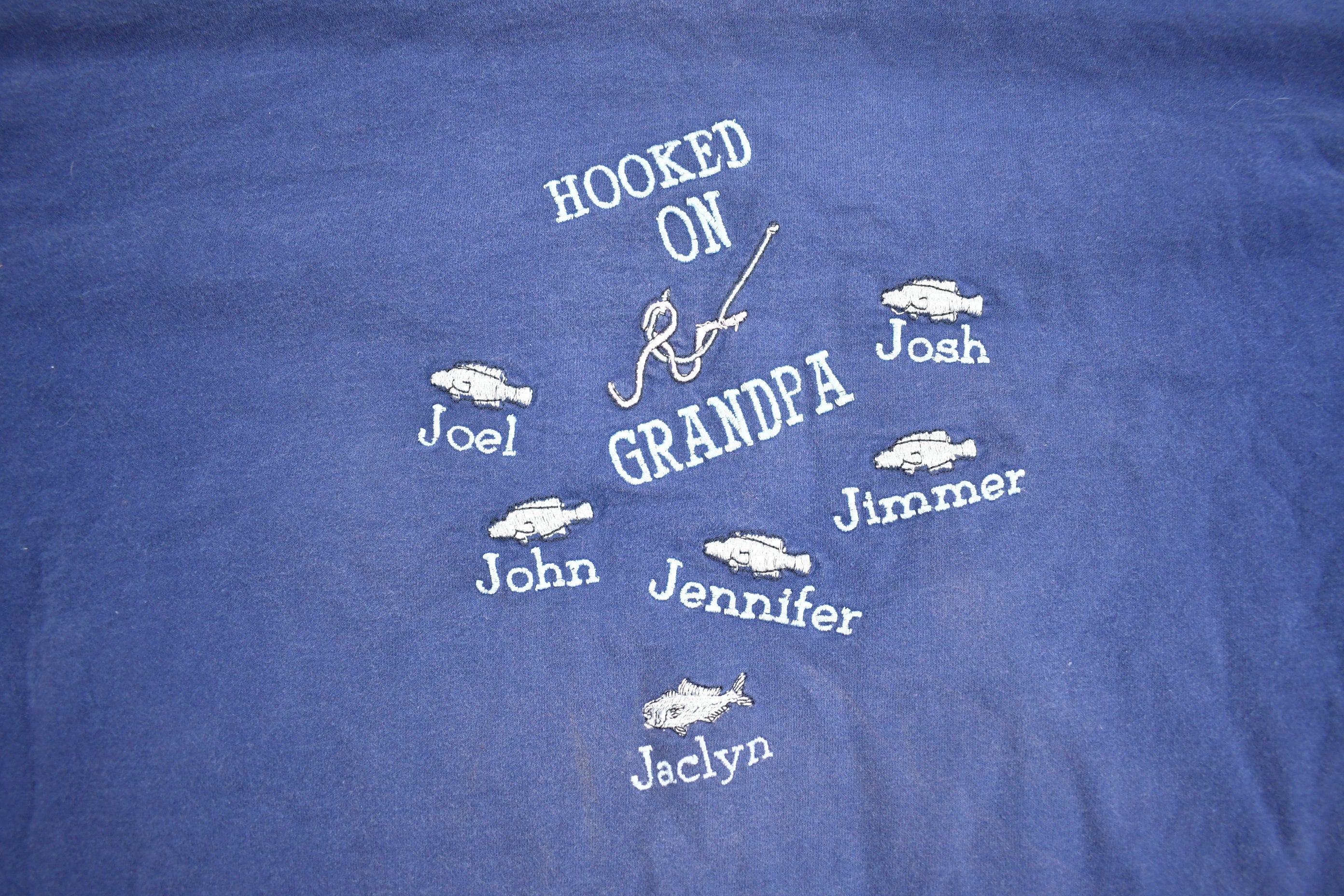 Vintage 1990s Custom Grandpa & Grandkids Fishing Theme Embroidered T Shirt
