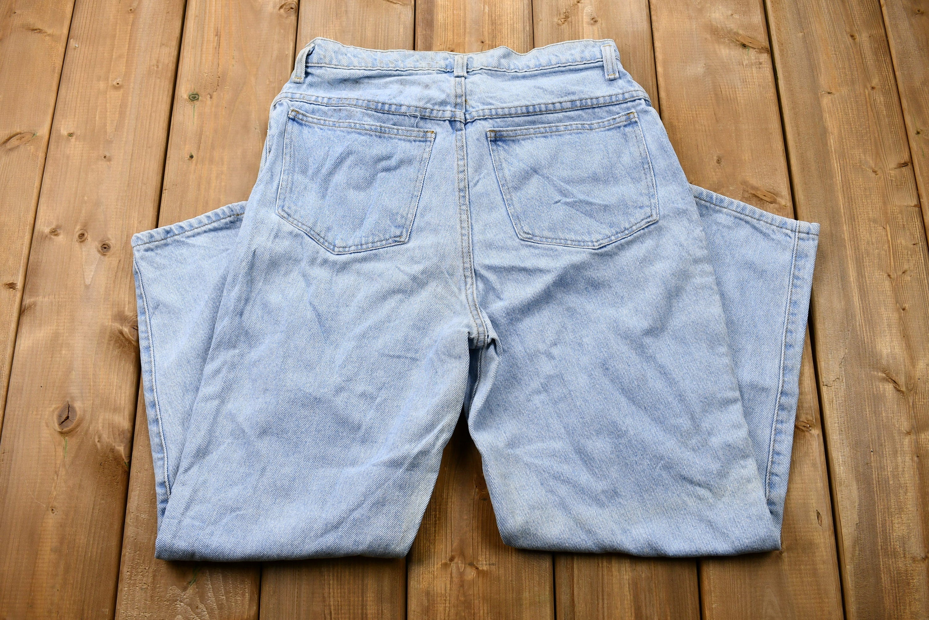 Vintage 1980s Sasson Jeanswear Light Wash Relaxed Tapered Mom Jeans