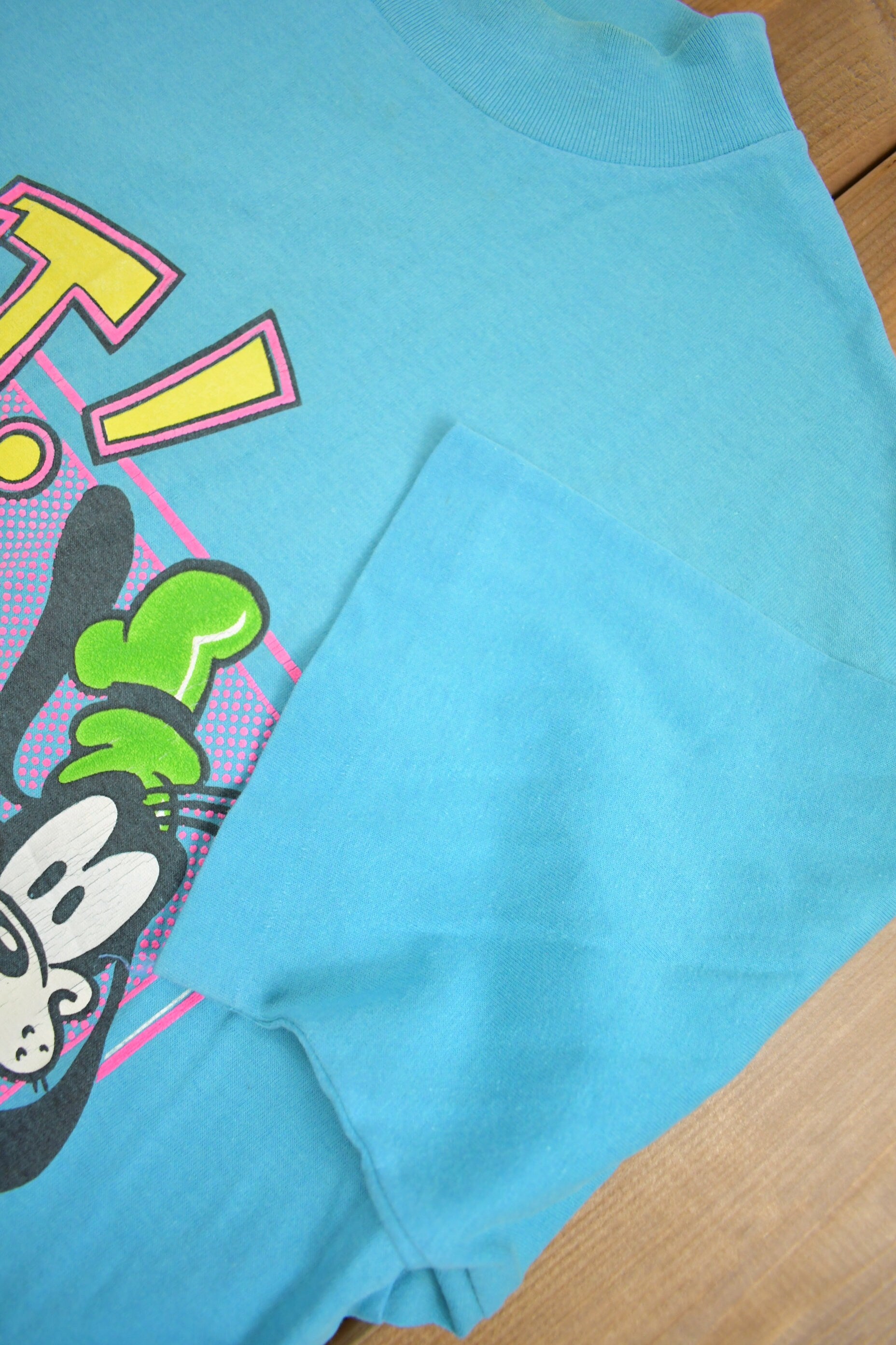 Vintage 1990s Disney Goofy Graphic T Shirt / Disney Wear / Streetwear / Take 2, Cut! / Goofy / Made In USA / Single Stitch