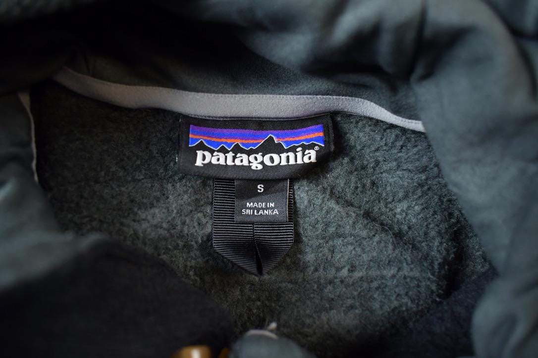 Vintage 2000s Patagonia Toggle Button Fleece Sweater