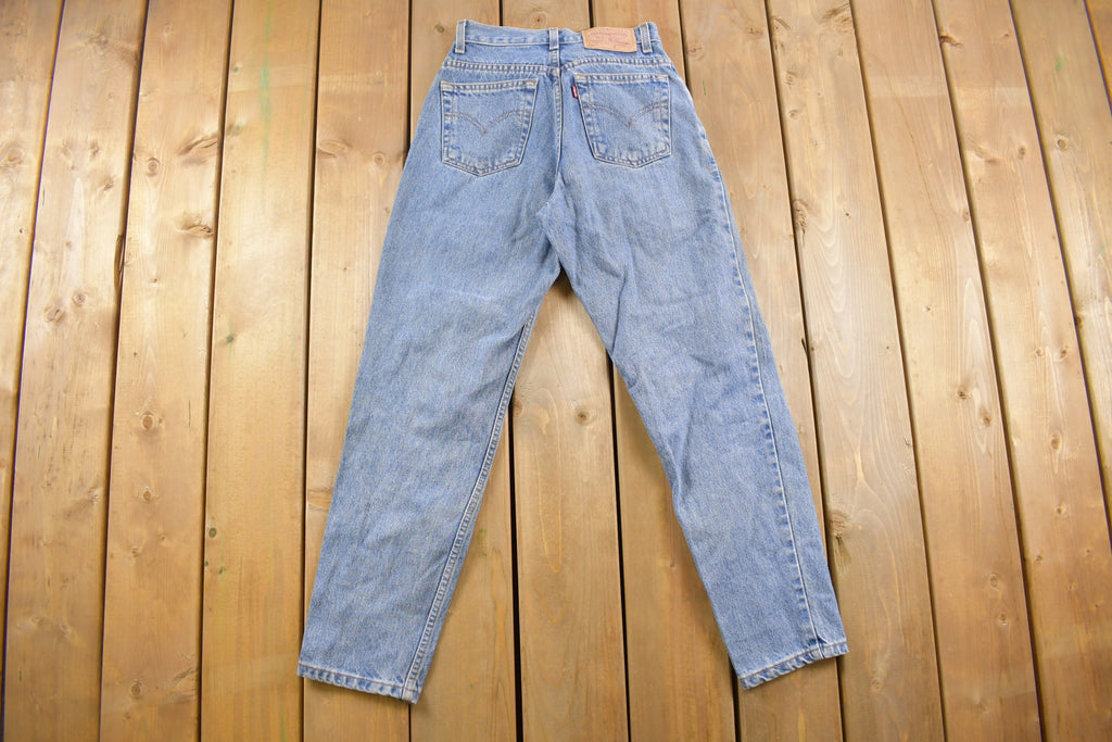 Vintage 1990s Levi's 550 Red Tab Denim Jeans Size 26 x 28