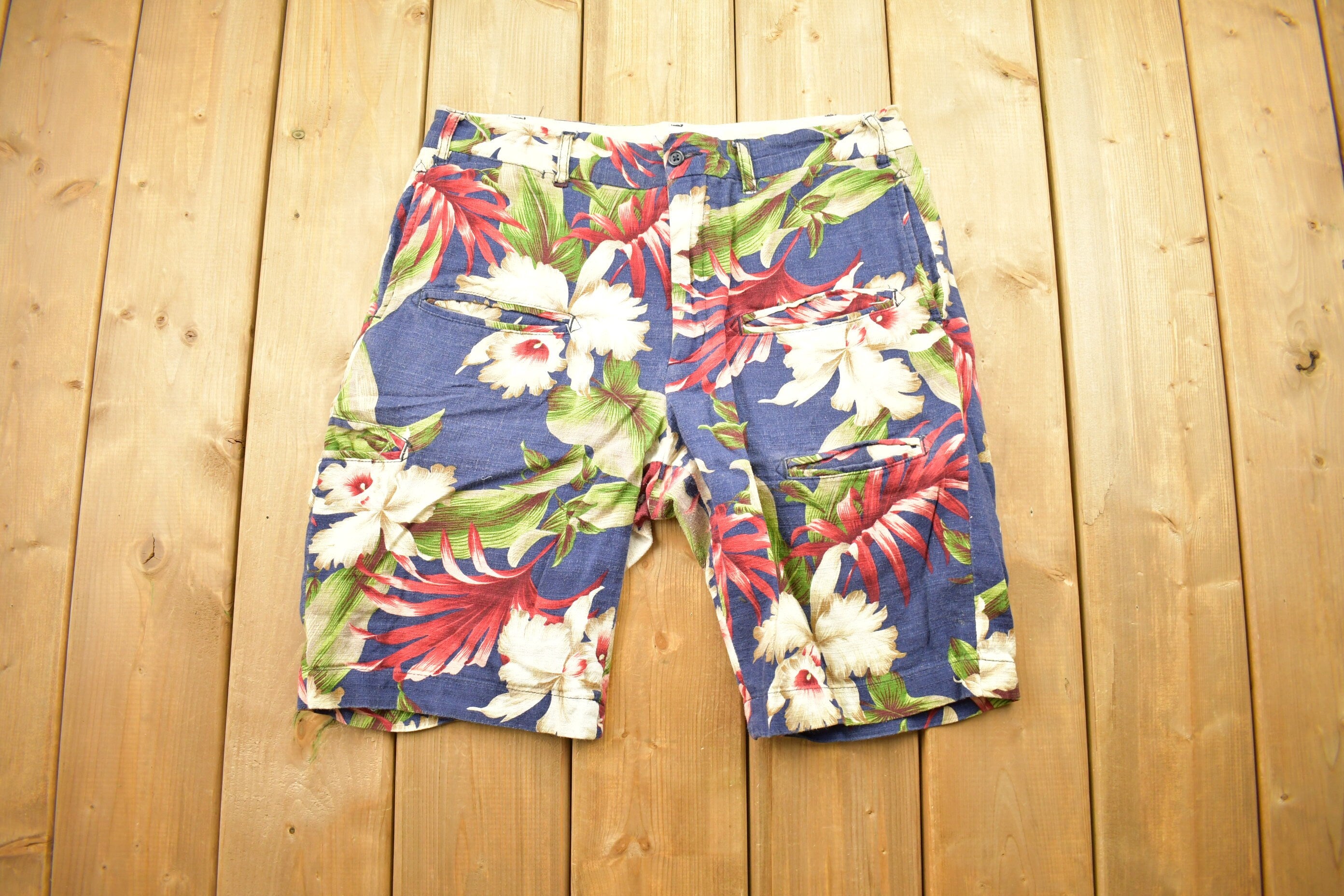 Vintage 1990s Floral Shorts Size 34
