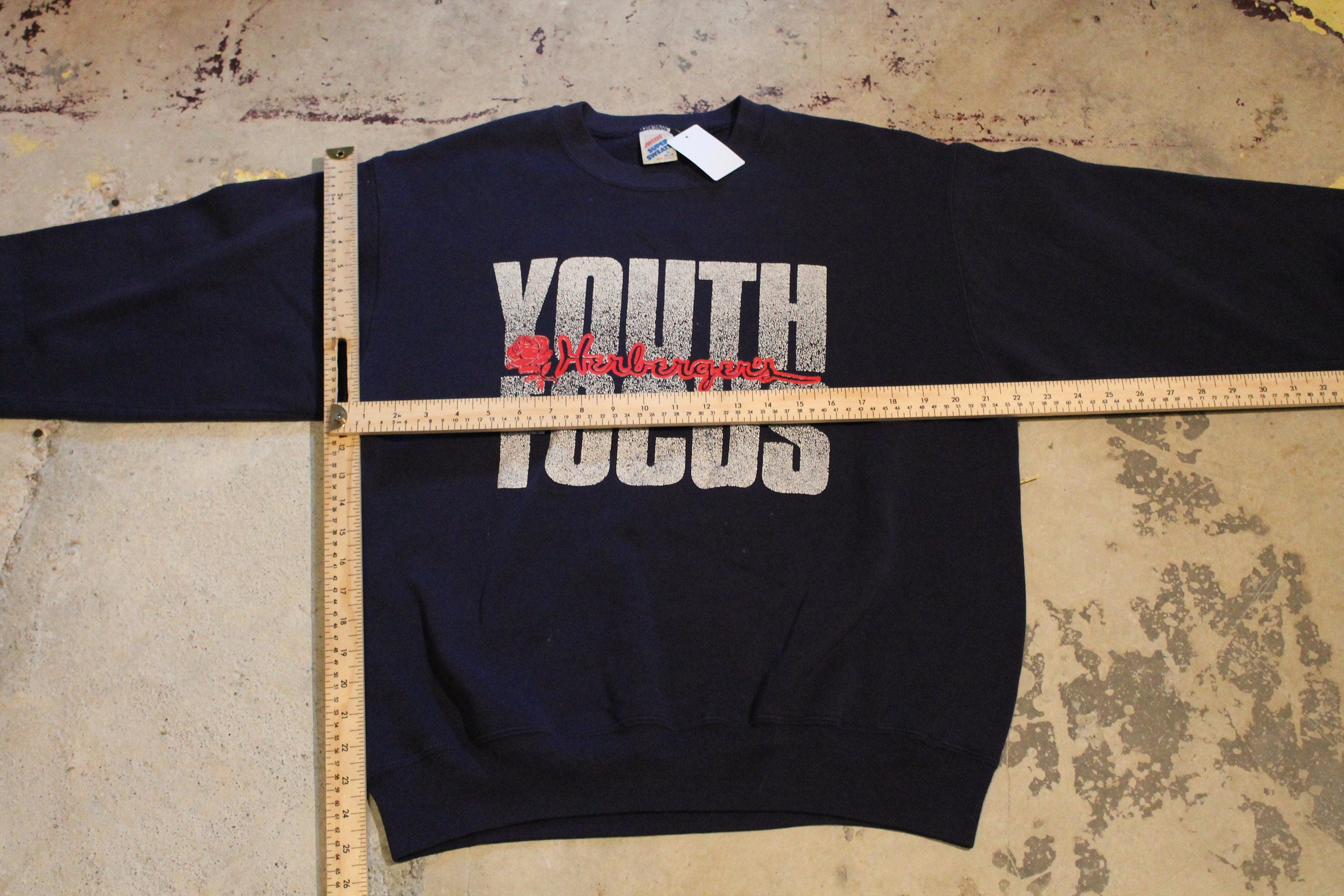 Vintage 1990s Herberger's Youth Focus Crewneck Sweater