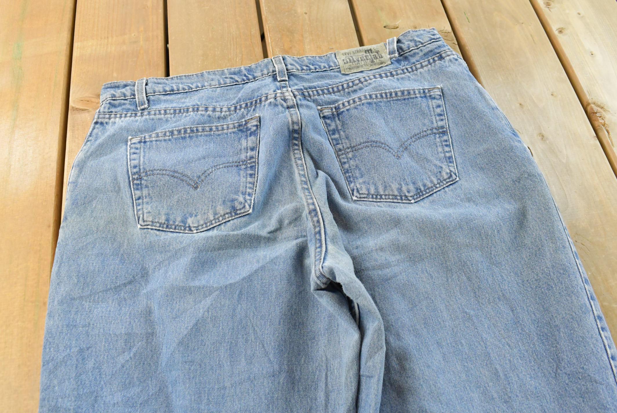 Vintage 1990s Levi Silver Tab Loose Wide Leg Denim Blue Jeans Men's 37 x 32 / 90s Silvertabs / Streetwear / Baggy Jeans / Made in USA