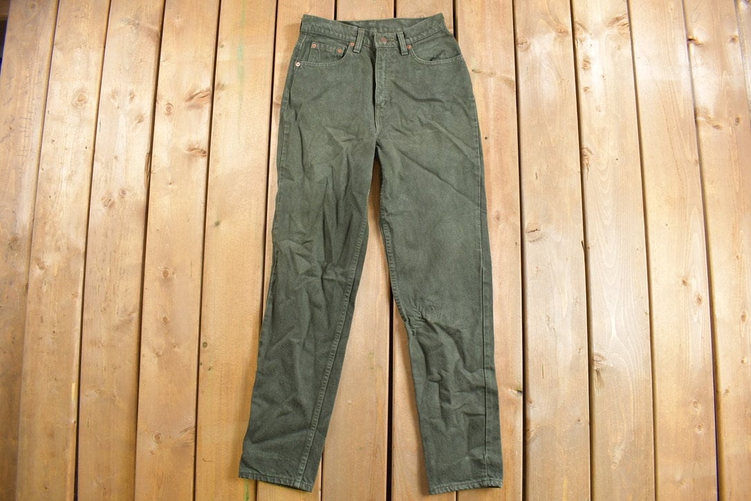 Vintage 1990s 521 Levi's Red Tab Jeans Size 26 x 30