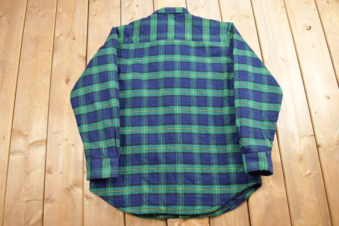 Vintage 1980s Pine Grove Quilt Lined Plaid Button Up Shirt