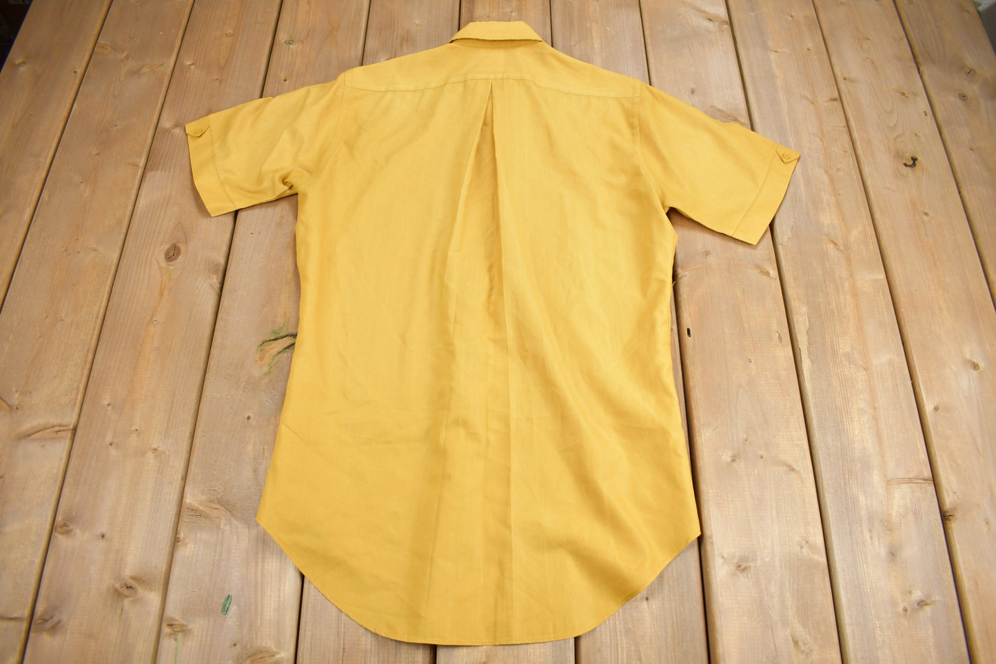 Vintage 1970s Blank Yellow Button Up Shirt / 1970s Button Up / True Vintage / Blank Shirt / Short Sleeve / Formal Shirt