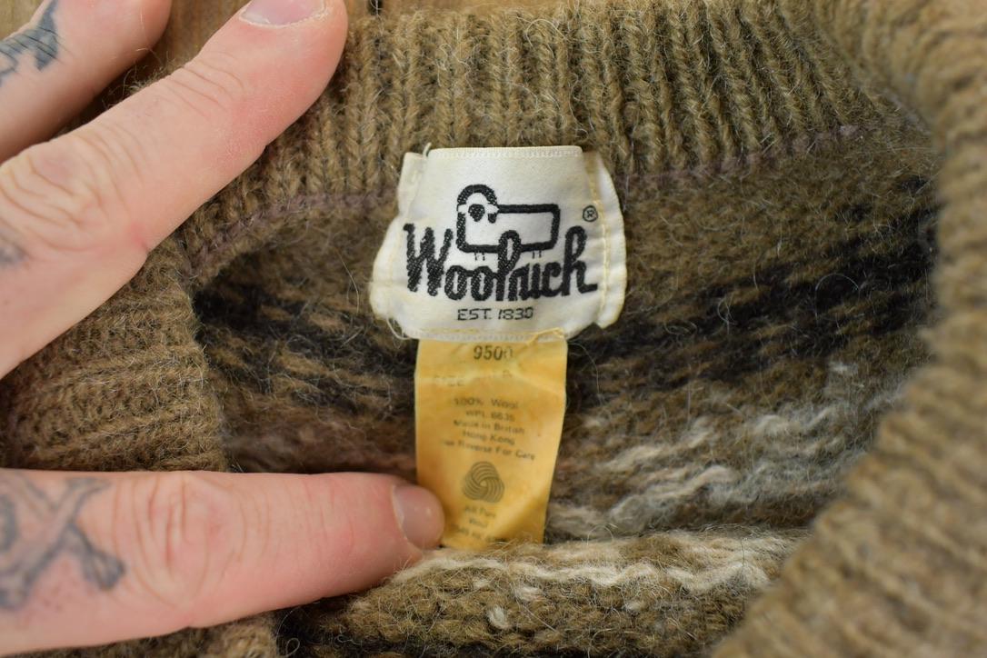 Vintage 1980s Woolrich 100% Wool Knit Crewneck Sweater /