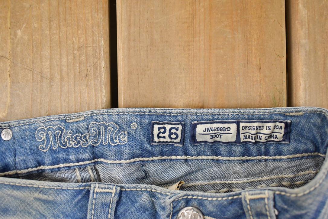 Vintage Deadstock Y2K Miss Me Bedazzled Low Rise Jeans Women's Size 26x31