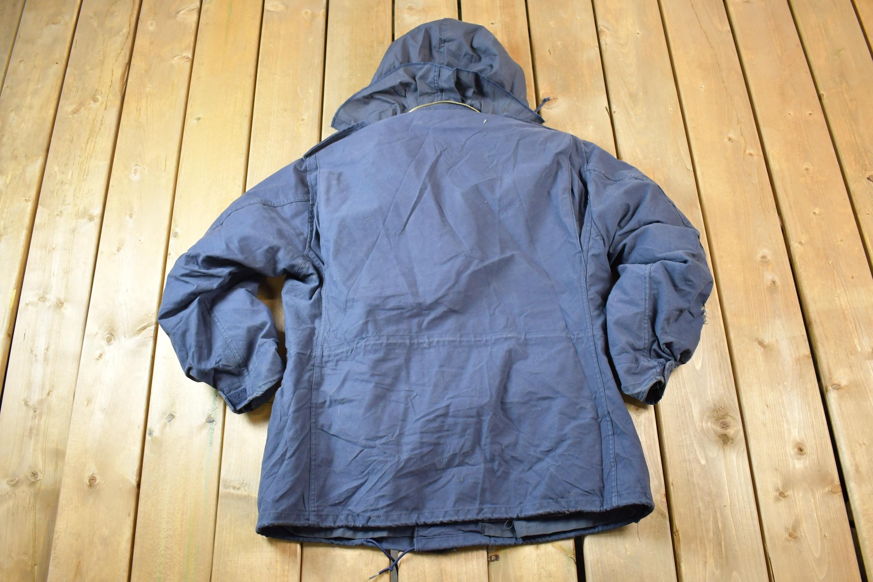 Vintage Navy Hooded Military Button Up Full Zip Lined Extreme Cold Army Jacket