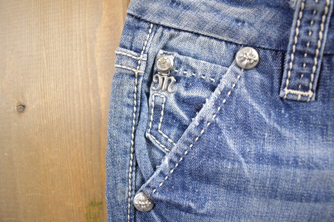 Vintage Y2K Miss Me Bedazzled Wide Leg Low Rise Jeans Size 26x33