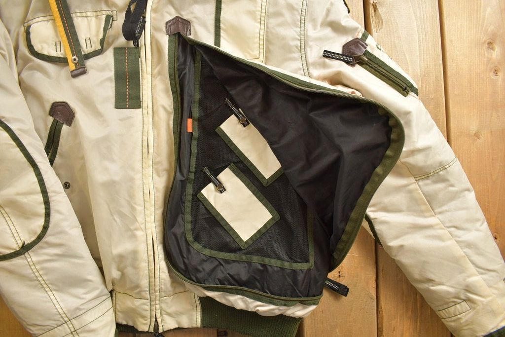 Vintage Y2K White Parasuco Tech Coyote Fur Trim Ski Jacket