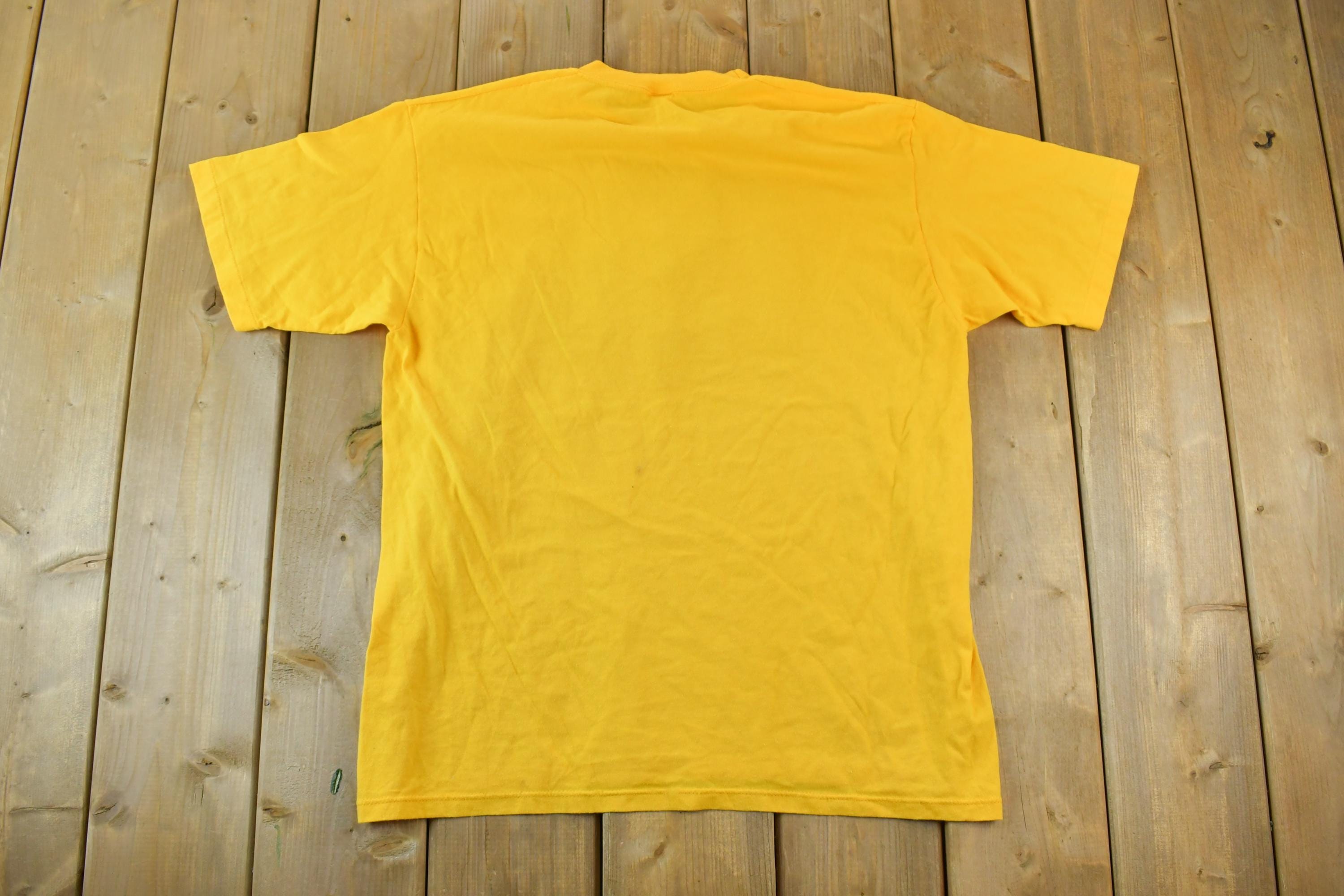 Vintage 1980s Holy Rosaries Class Of 1988 Single Stitch T-Shirt
