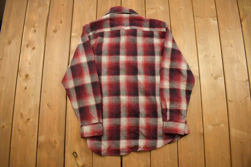 Vintage 1990s Sears Roebuck Plaid Flannel Button Up Shirt