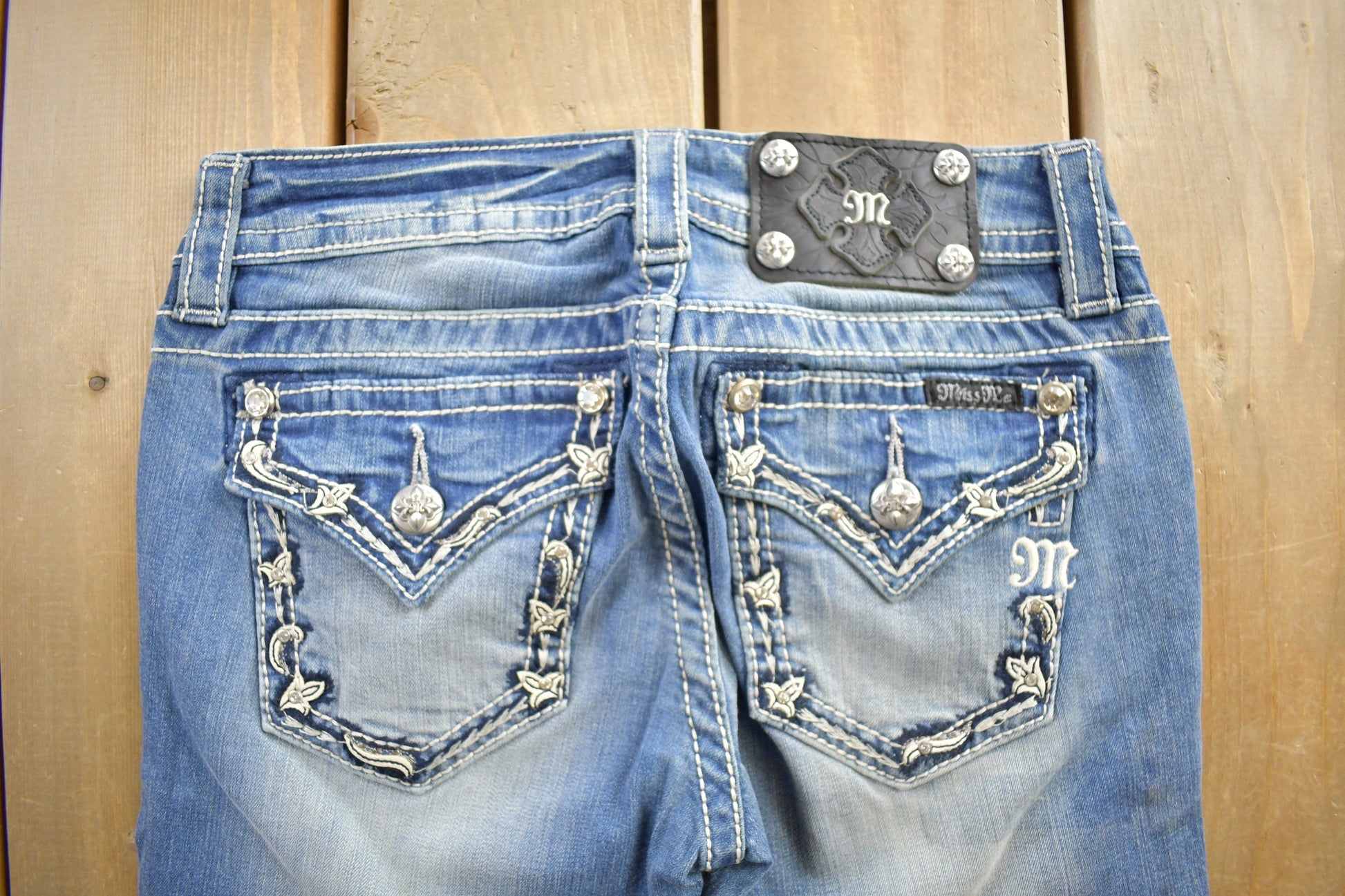 Vintage Y2K Miss Me Faded Low Rise Jeans Size Boot Cut Size 26x33