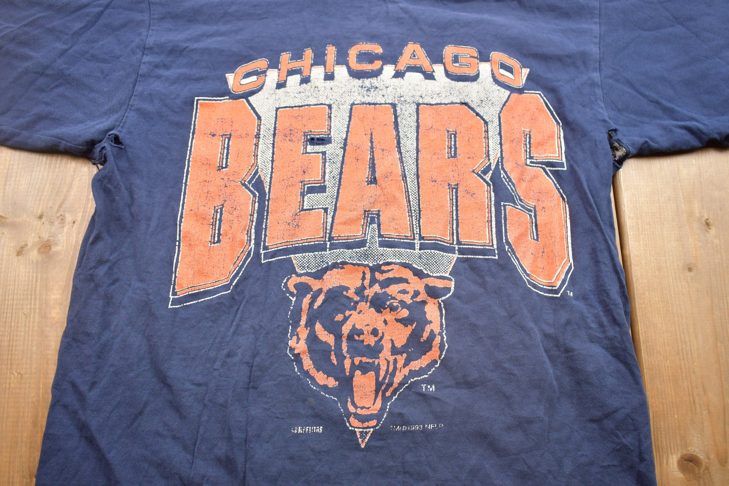 Vintage 1993 Double Collar Chicago Bears NFL Graphic T-Shirt