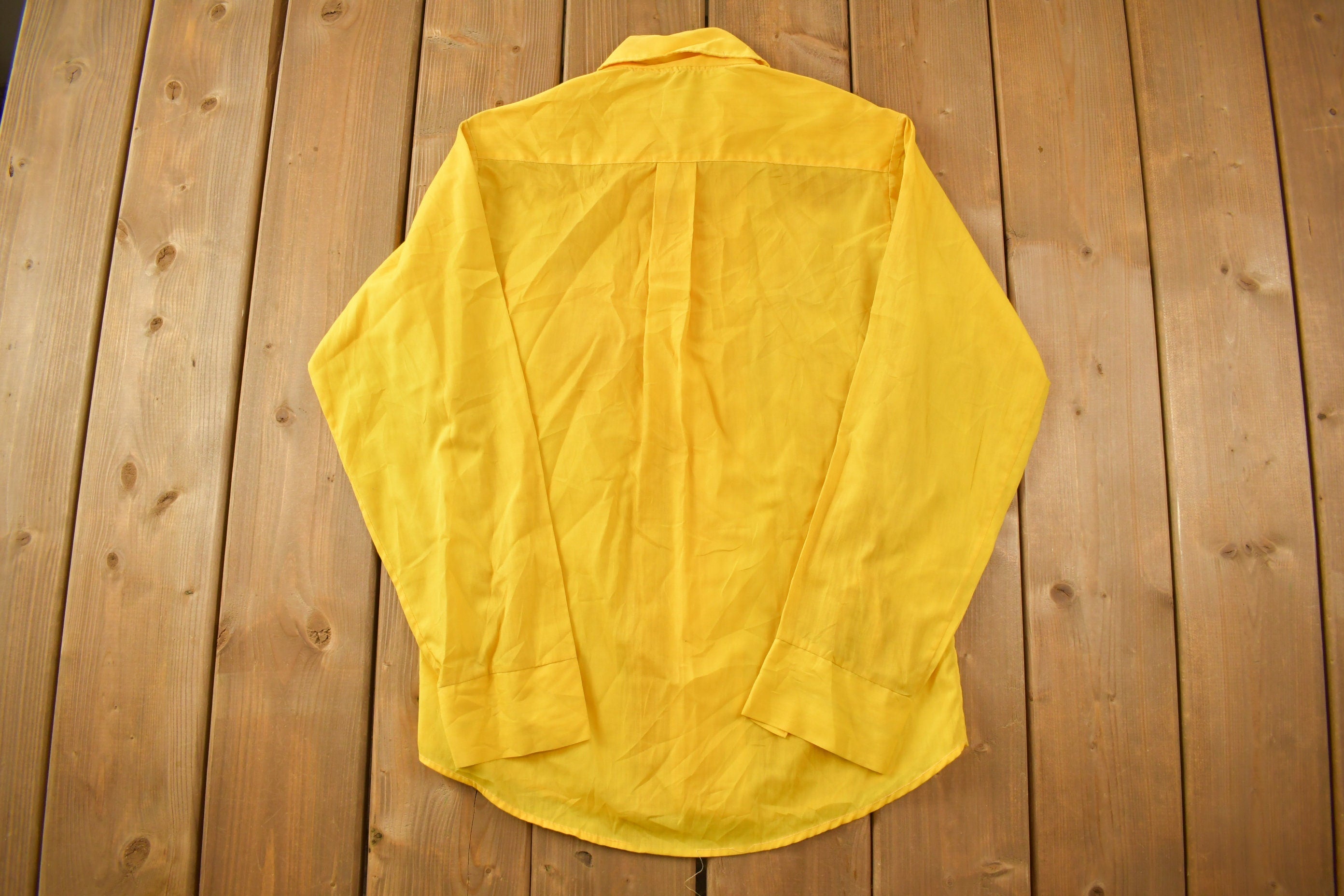 Vintage 1960s Blank Yellow Tapered N' Tails Button Up Shirt  Spear Collar Shirt  1960s Button Up  Vintage Flannel  Basic Button Up
