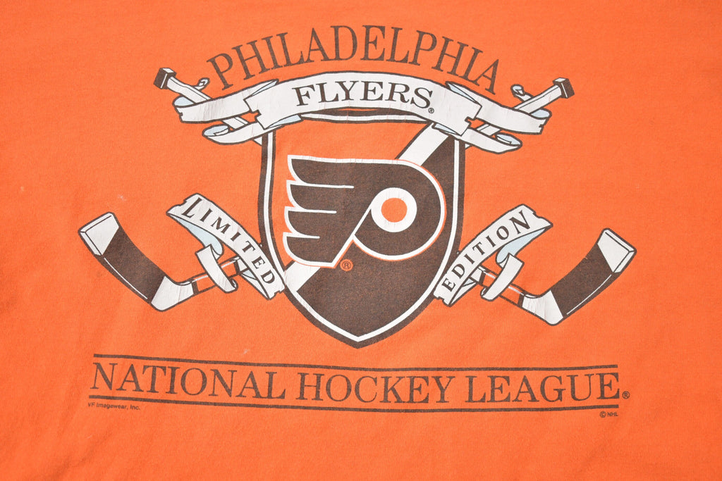Vintage 1990s Philadelphia Flyers Lee Sports NHL Graphic T-Shirt
