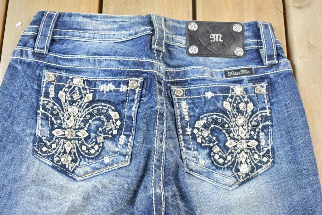 Vintage Y2K Miss Me Bedazzled Low Rise Jeans Size 26x32