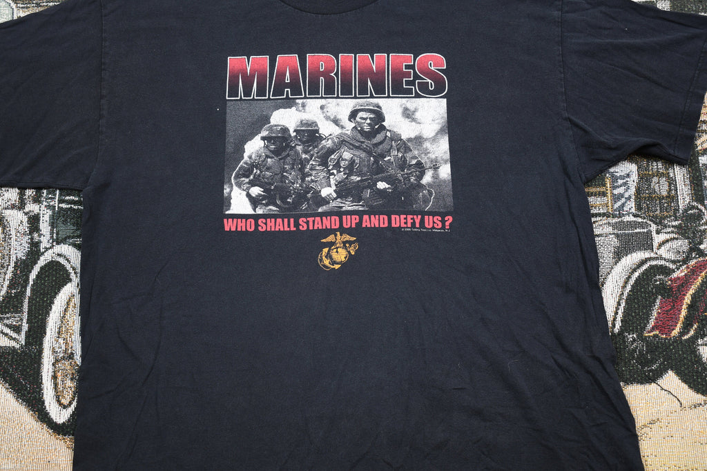 Vintage 2000 Marines Graphic T Shirt