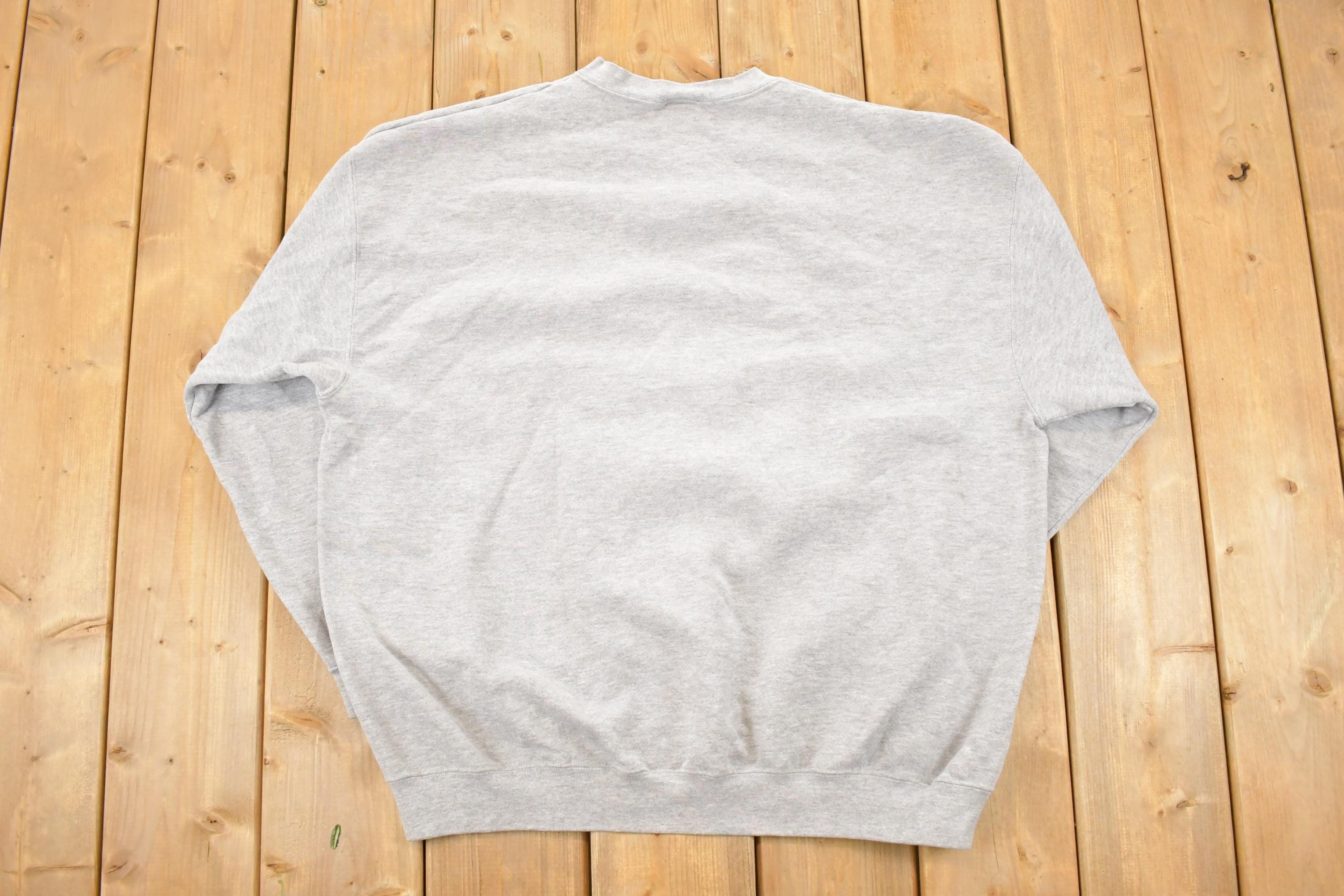 Vintage 1990s Winnie The Pooh Eeyore Christmas Disney Crewneck Sweater Men's XL