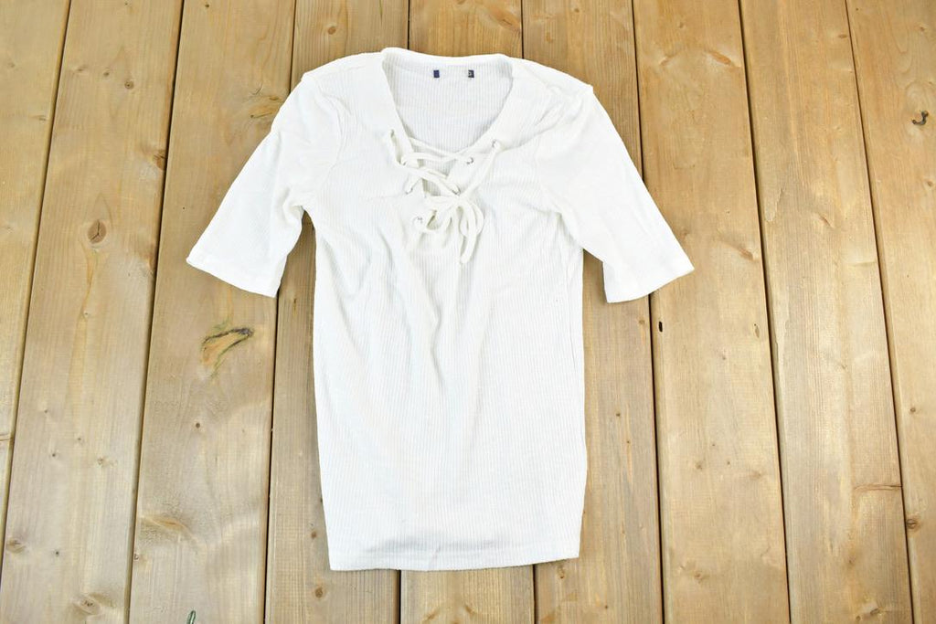 Women Vintage Vigoss Y2K Blank White T-Shirt / Vigoss Grunge Skull Print / Contrast Stitch / Internet Famous Clothing / Over Dyed