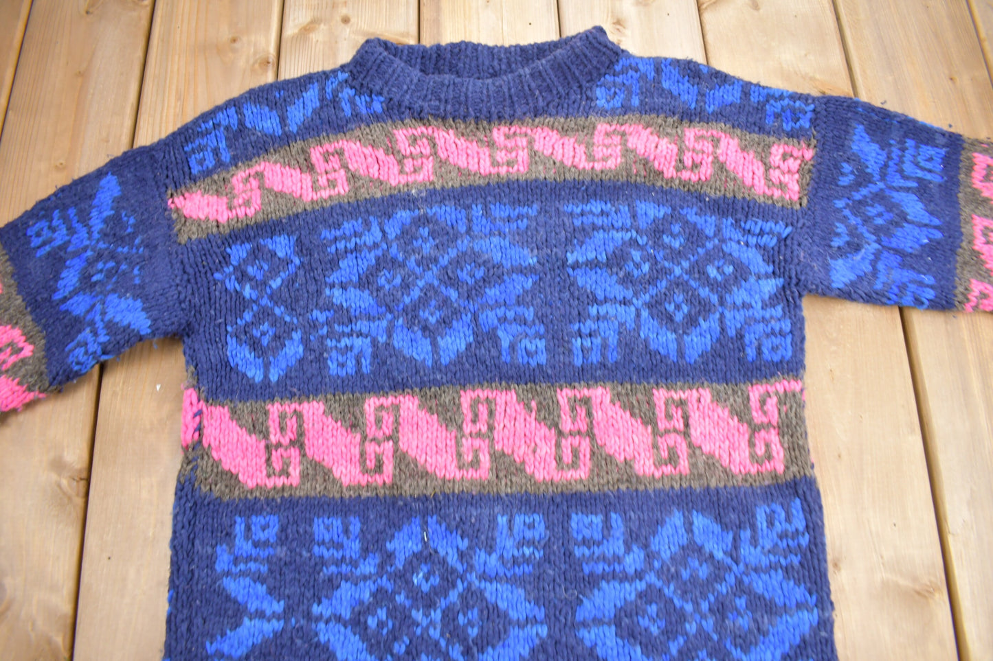 Vintage 1980s Hand Knit Striped Crewneck Sweater / Vintage Crewneck / All Over Pattern / Colourful Sweatshirt / Abstract Sweater