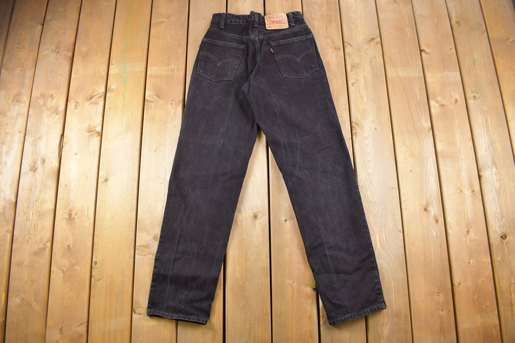 Vintage 1990s Levi's 550 Red Tab Black Denim Jeans Size 26 x 32