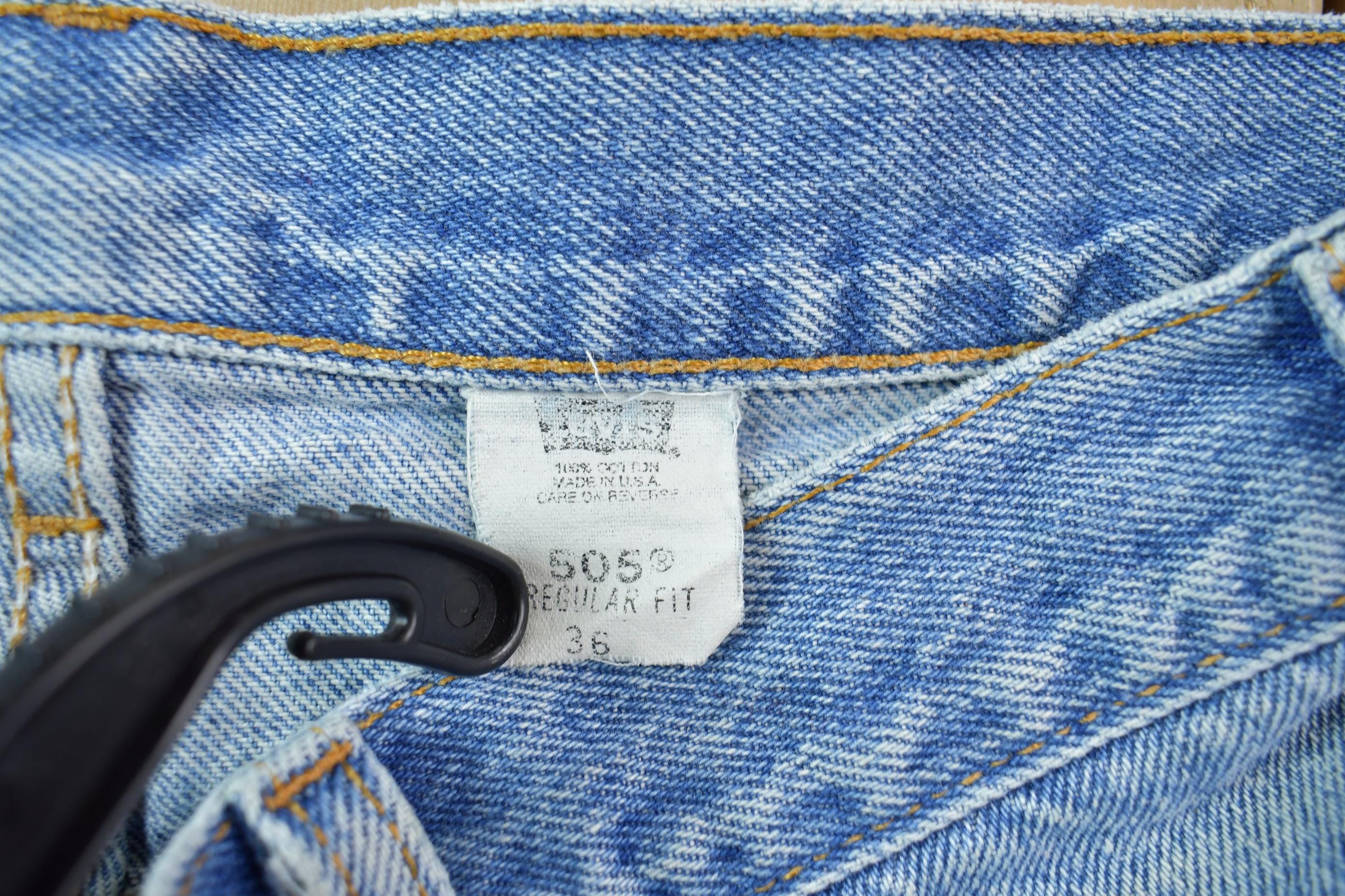 Vintage 1990s Levi's 505 Red Tab Jean Shorts Size 36