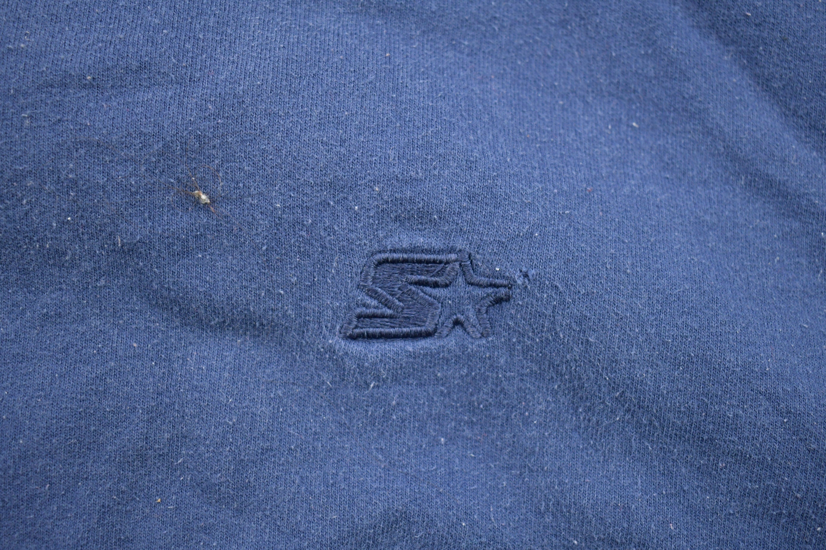 Vintage 1990s Blank Navy Blue Starter Crewneck Sweatshirt /
