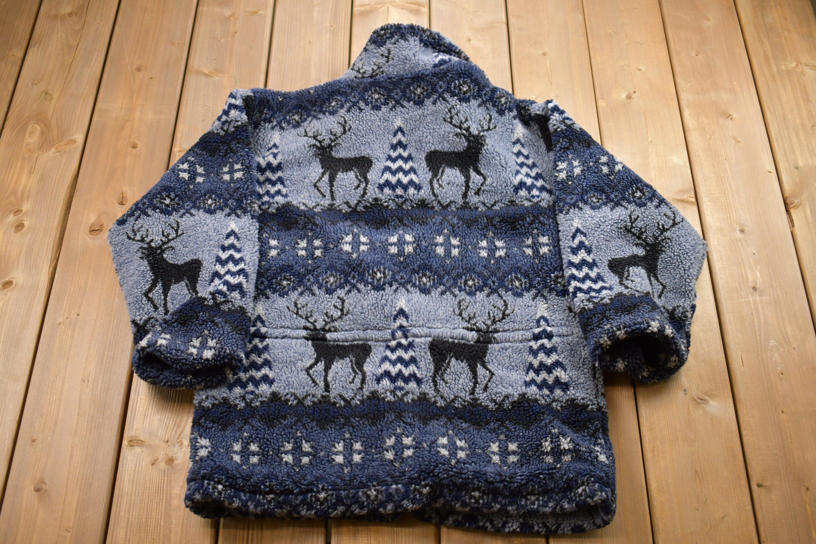 Vintage 1990s Cabela's All Over Print Fleece Jacket